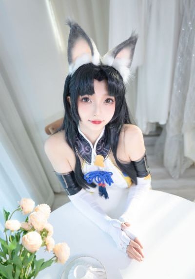 家有蛇仙美貌妻
