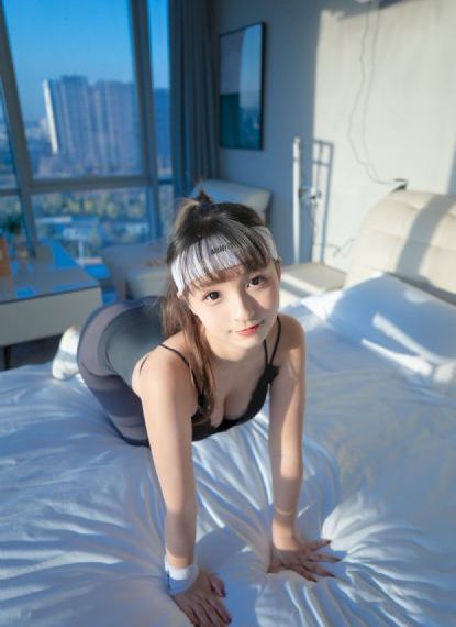 银线草